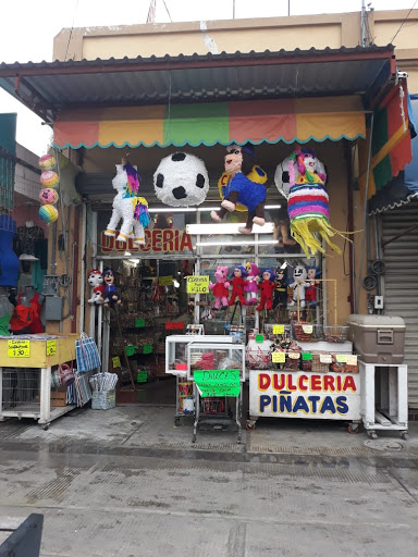 Dulcería DULCERIA SALINAS Y PIÑATAS