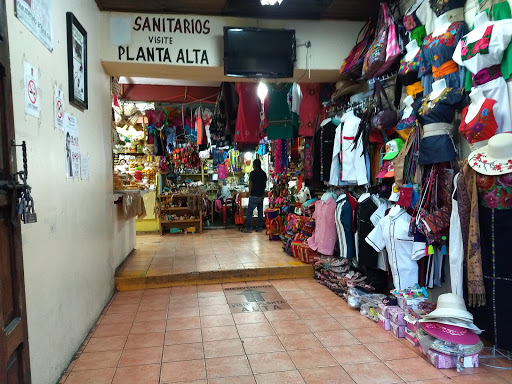 Dulcería Mercado de Dulces y Artesanías Ámbar