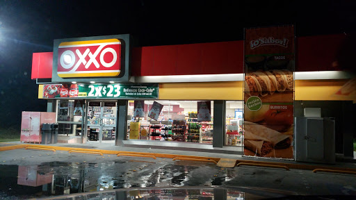 Dulcería OXXO BRAVO C2